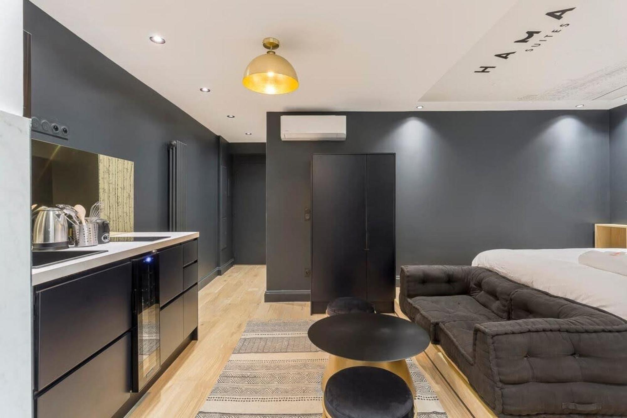 Victor Hugo Romantic Suite - Sauna Et Balneo Лион Экстерьер фото